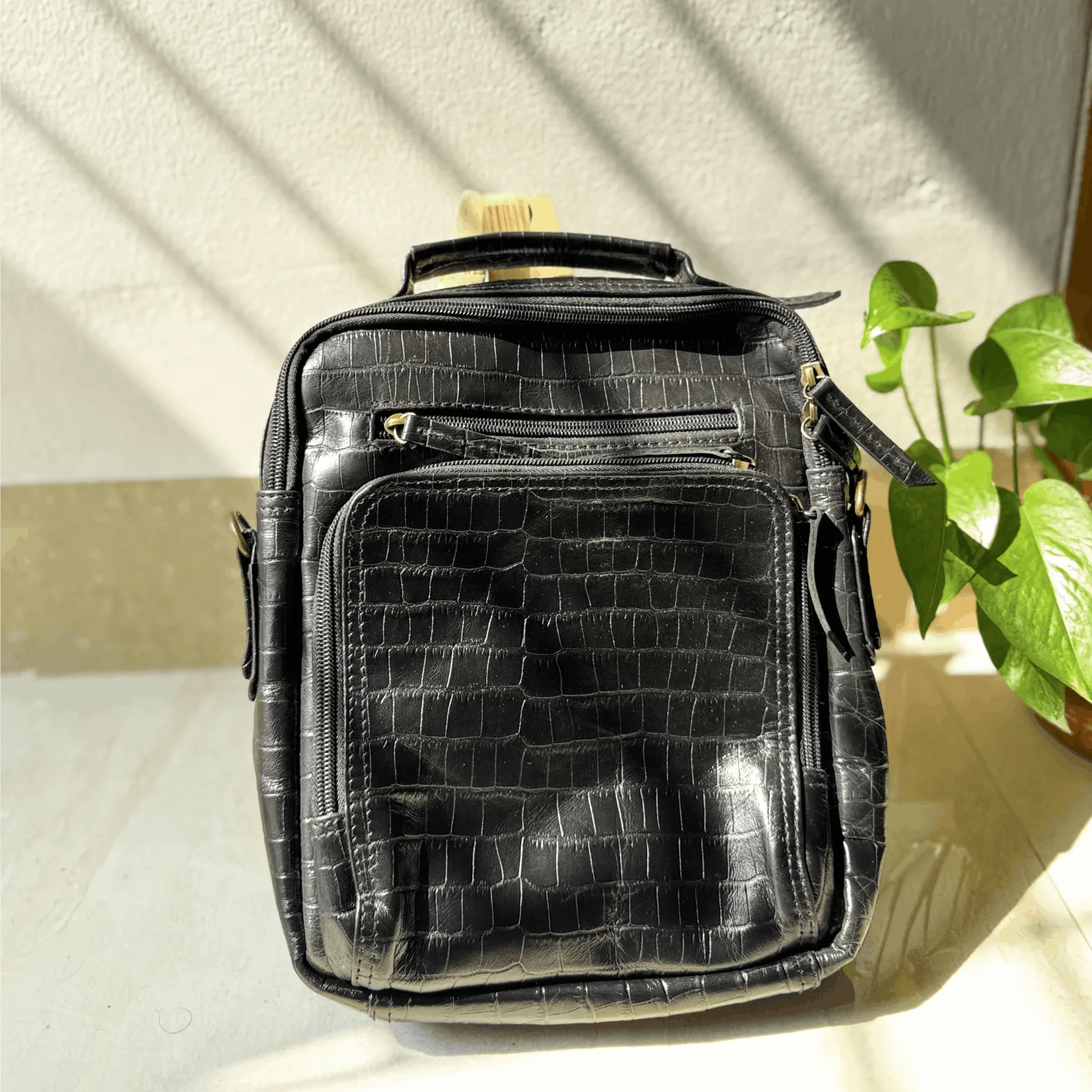 Men’s Crossbody Messenger Bag
